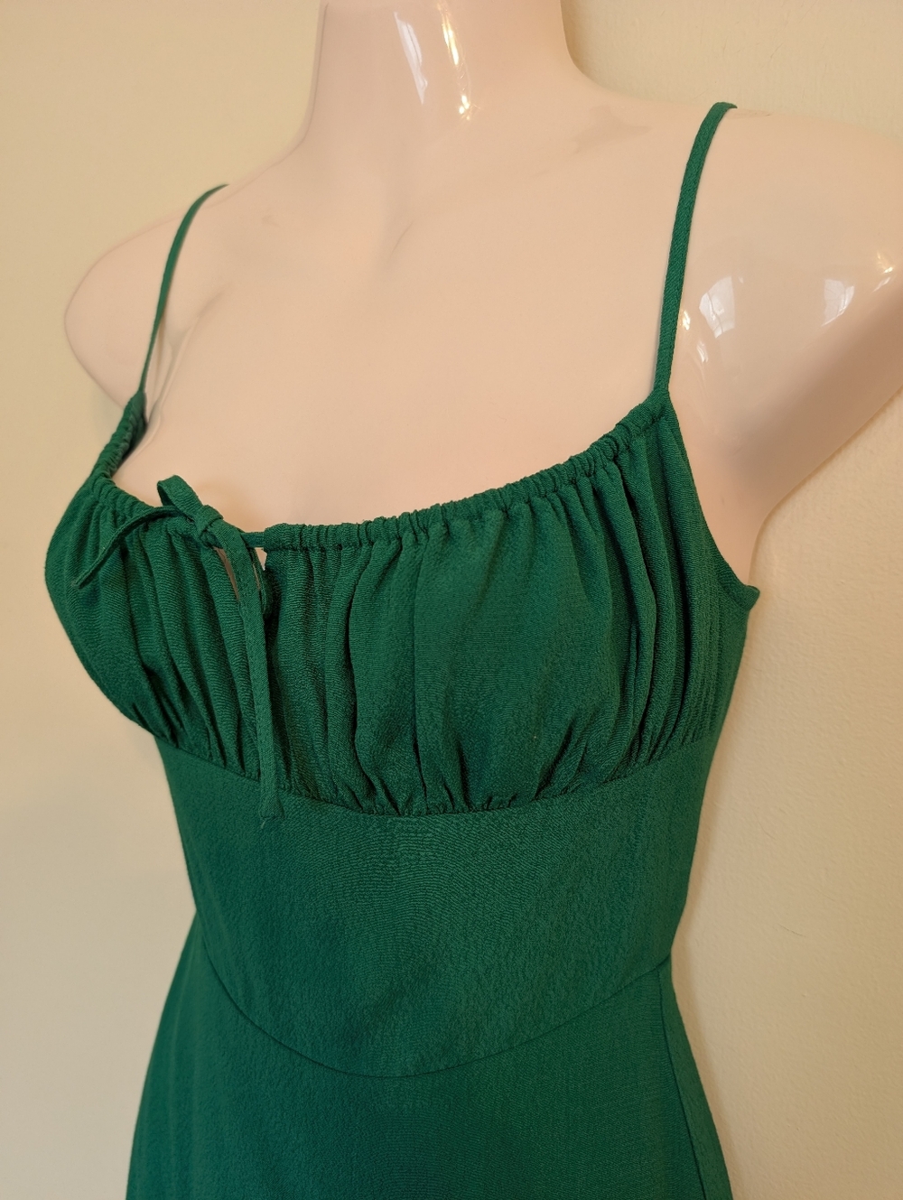 Aritzia Sun-deh Delilah Dress Green XXS - Picture 7 of 14